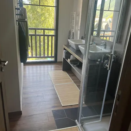 Апартаменты T4 Lary